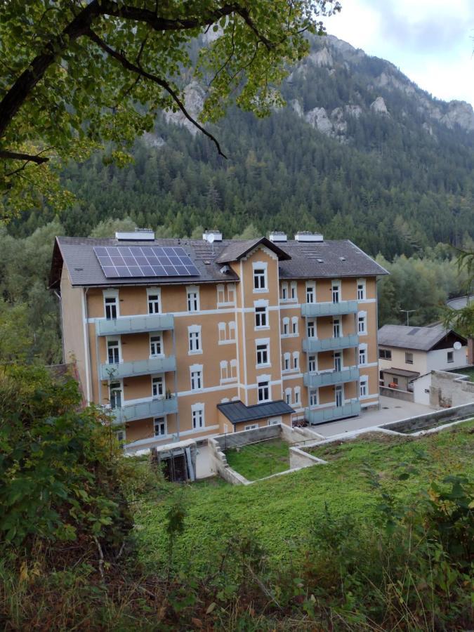 Zum Radwerk Top 11 Vordernberg Kültér fotó